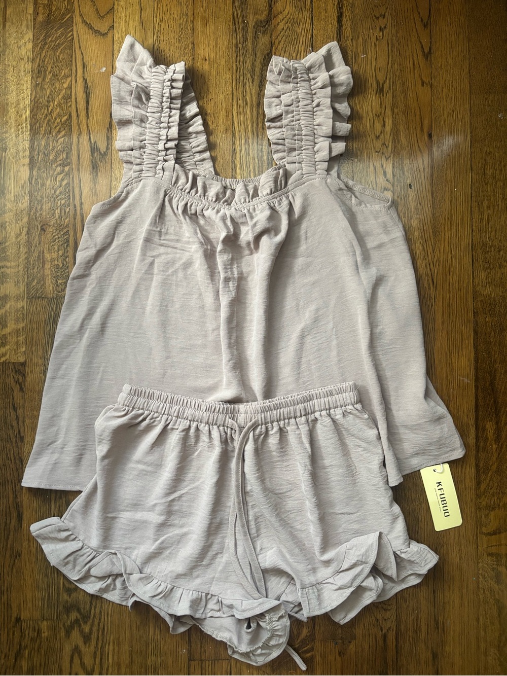 KFUBUO Ruffle Pajama Set